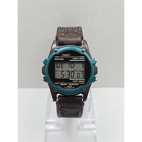 Timex Atlantis 100 Indiglo Night Mode Digital 100M New Battery 745 Teal Bezel WR - Picture 1 of 13